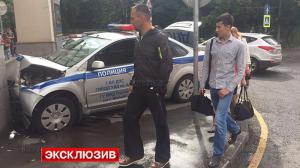 Демис Карибов протаранил служебный автомобиль ДПС 