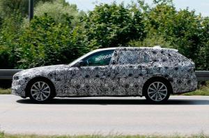 Шпионские снимки BMW 5-Series Touring 2016 года 