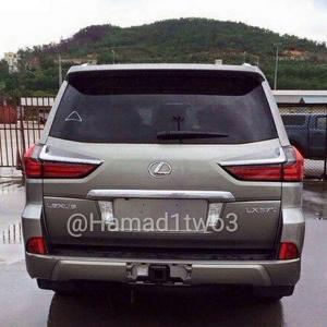 Шпионские снимки Lexus LX570 2016 года 