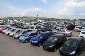 В 2014 году россияне потратили на покупку новых автомобилей 2.3 трлн. рублей