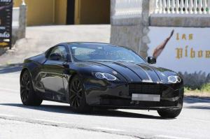 Шпионские снимки Aston Martin DB11 2016 года 