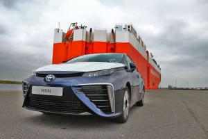 Toyota Mirai прибыл в Европу 