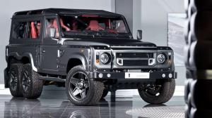 Трёхосный внедорожник Land Rover Defender выставлен на торги