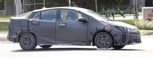 Шпионские снимки Toyota Prius  2016 года 