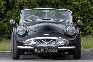 1964 Daimler Dart Police Car SP250 50,000- Ј60,000) 