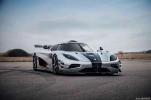 Гиперкар Koenigsegg One:1 доехал до Соединённых Штатов Америки