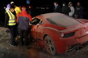 Артур Видаль разбил Ferrari 458 Speciale в пригороде Сантьяго 