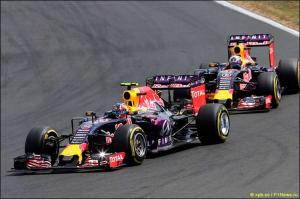 В Daimler одобрили поставку моторов Red Bull Racing?