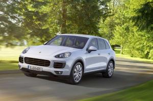 В России стартовали продажи обновленного Porsche Cayenne