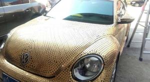 Volkswagen Beetle удостоился 10 000 блестящих юаней