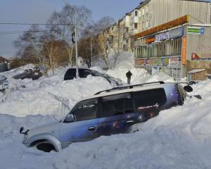 Из-за снегопада в Петропавловске разбилось 8 автомобилей