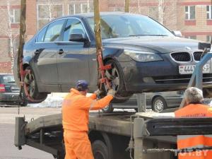 Беларусь: В этом году эвакуаторы увезли со столичных улиц на штрафстоянки 14,5 тысячи машин