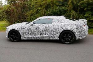 Компания Chevrolet начала испытания нового Camaro