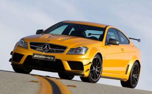 Назначена дата дебюта Mercedes-AMG C63 Coupe