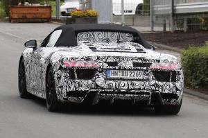 Шпионские снимки Audi R8 Spyder 2017 года 