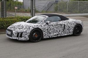 Шпионские снимки Audi R8 Spyder 2017 года 