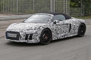 Шпионские снимки Audi R8 Spyder 2017 года 