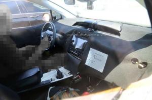 Шпионские снимки Toyota Prius 2016 года 