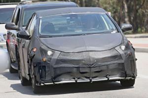 Шпионские снимки Toyota Prius 2016 года 