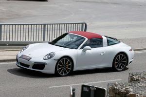 Porsche проводит финальную обкатку обновленных 911 Targa и 911 Turbo S