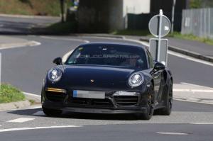 Шпионские снимки Porsche 911 2016 года 