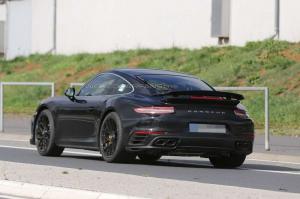 Шпионские снимки Porsche 911 2016 года 