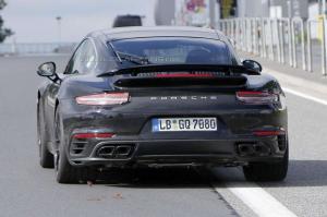 Шпионские снимки Porsche 911 2016 года 