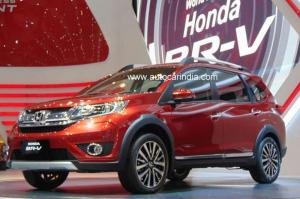Первые снимки Honda BR-V 2016 года 