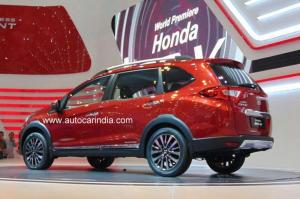 Первые снимки Honda BR-V 2016 года 