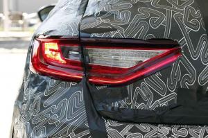 Шпионские снимки Renault Megane 2016 года 