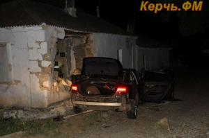 В Керчи в ДТП погибли два человека, еще двое в больнице