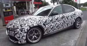 Седан Alfa Romeo Giulia QV сфотографировали на заправке