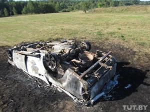 В Могилеве пьяный угонщик бросил в кювете горящую машину и убежал