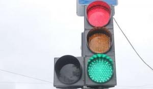 В Тюмени изменили режим работы светофоров на двух перекрестках