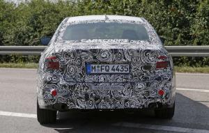 Шпионские снимки BMW 5-Series 2017 года 