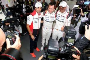WEC: Porsche побеждает в квалификации на Нюрбургринге