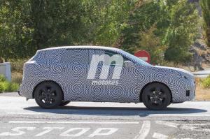 Новый Peugeot 3008 впервые заметили на тестах 