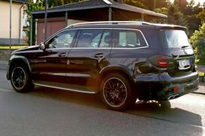 Mercedes-AMG GLS 63 покажут на автосалоне во Франкфурте 