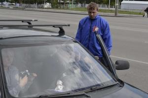 Пикет против незаконных парковок прошел в Челябинске 