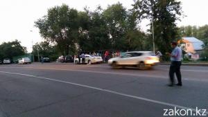 В Алматы в мкр.Кулагер сбили молодую пару, девушка скончалась на месте