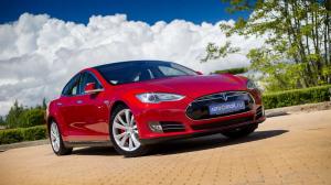 Tesla «сломала» шкалу оценки машин в США