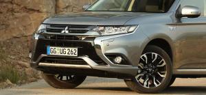 Mitsubishi привезет во Франкфурт обновленный Outlander PHEV для Европы