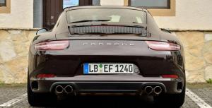 Porsche 911 Carrera S 2016 года 