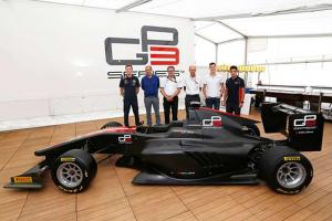 В GP3 представили машину нового поколения 