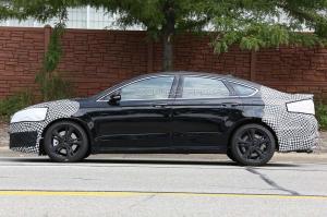 Ford вернет в модельный ряд Mondeo спортивную модификацию ST 