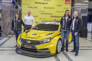 Гонщики Lada выбрали номера для сезона-2015 WTCC