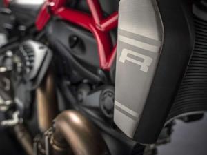 Новый мотоцикл Ducati Monster 1200R 2016