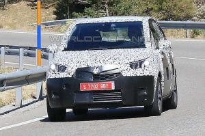 Шпионские снимки Opel Meriva 2017 года 