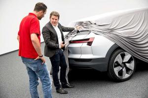 Тизер концепта Audi e-tron для Франкфурта 2015 
