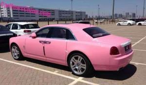 Розовый Rolls-Royce Ghost из Китая 